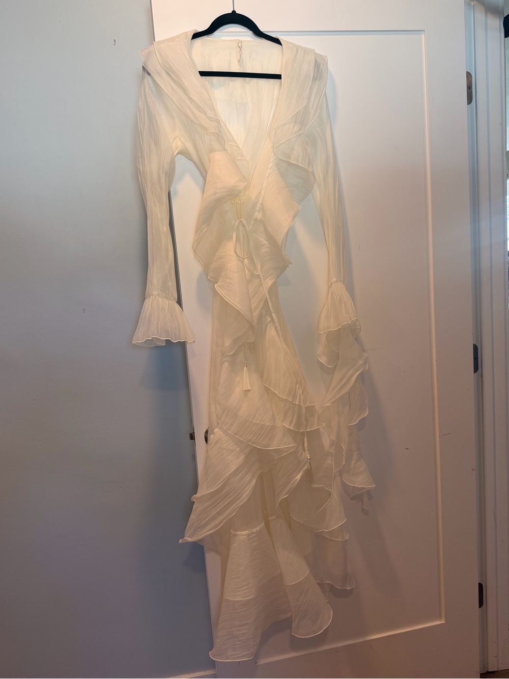 Rogue Season Gaia Robe Ivory Ruffle-Trim Sheer Robe with Tie Front - Picture 4 of 5